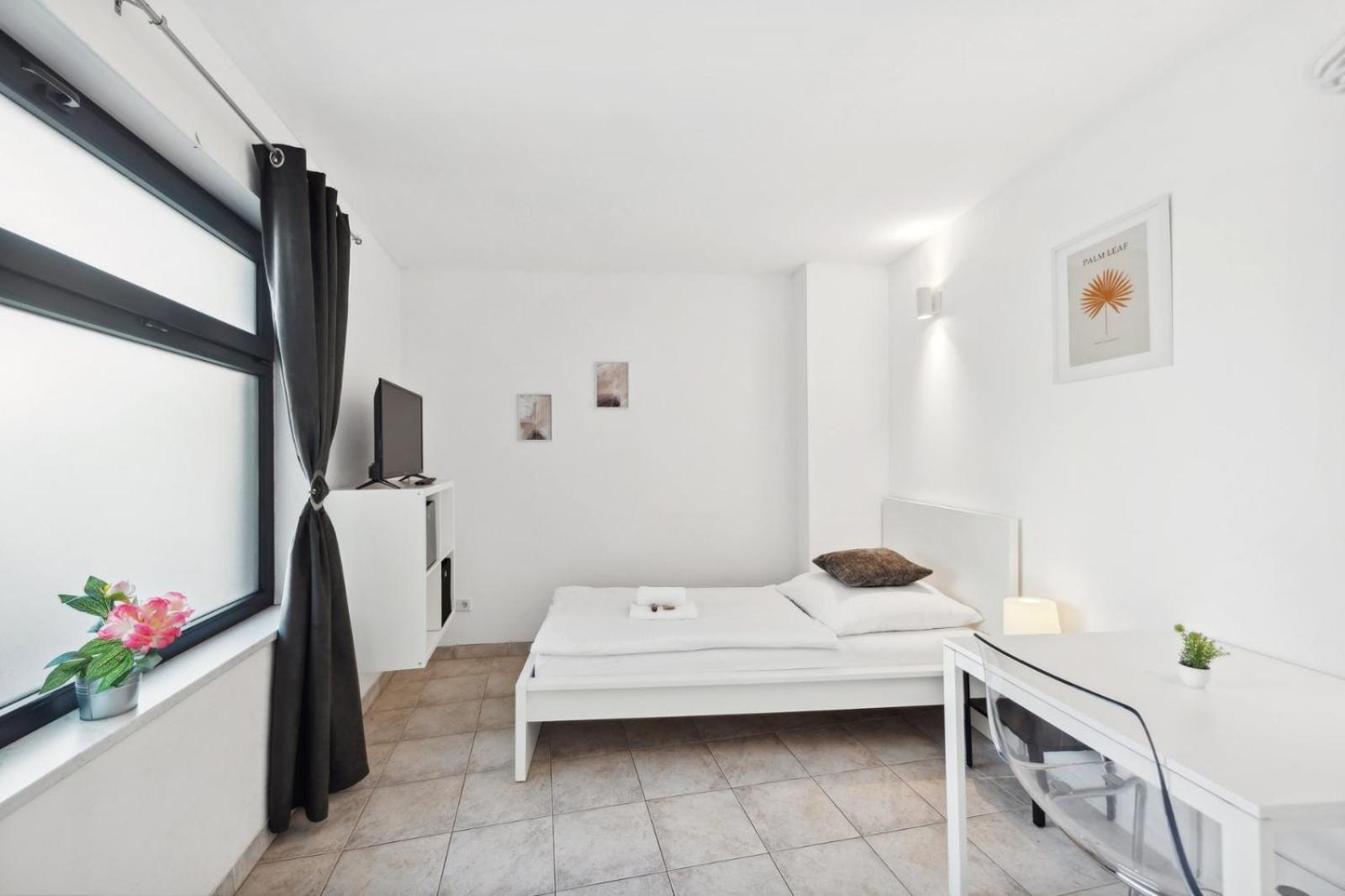 Andriss - Travel & Work - 5 Bedroom - Kitchen - Parking Kaiserslautern Exterior photo